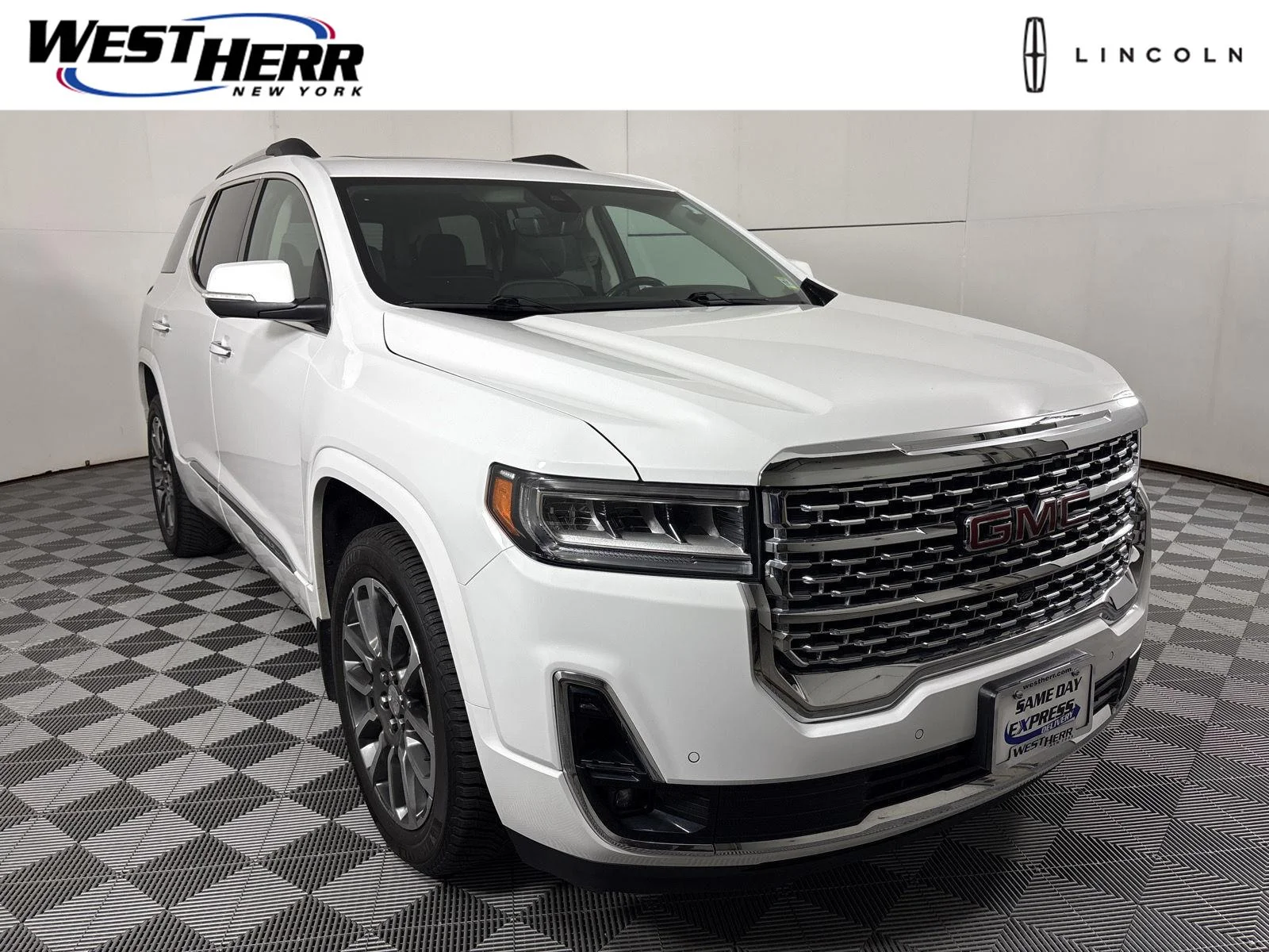 Used 2021 Summit White GMC Denali image 1