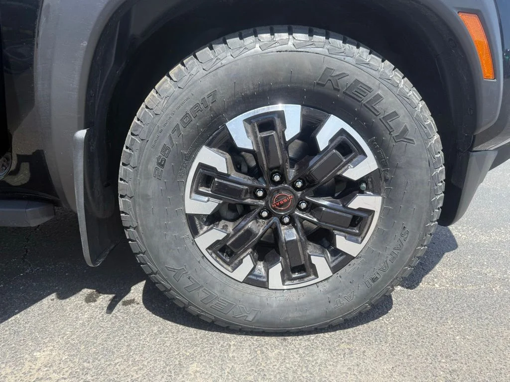 Used 2023 Black Nissan PRO-X image 56