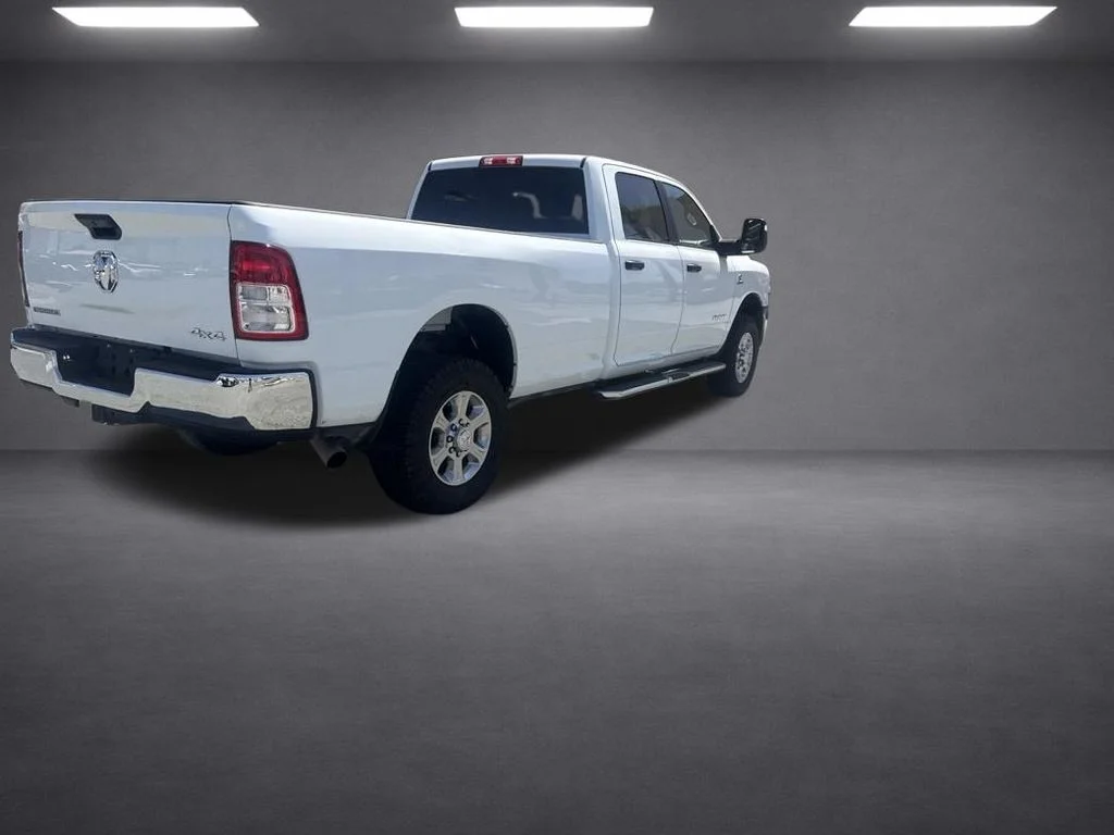 Used 2024 White Ram Big Horn image 19