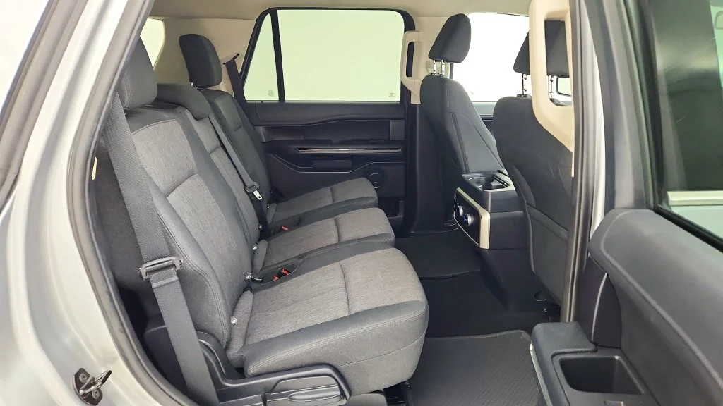 Used 2024 Gray Ford XLT image 25
