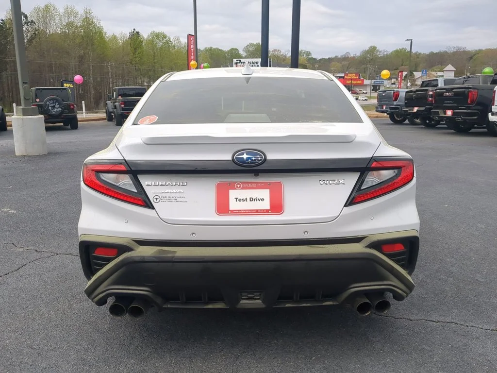 Used 2022 Ceramic White Subaru GT image 6