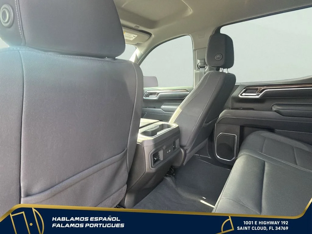 Used 2025 Sterling Gray Metallic Chevrolet RST image 26