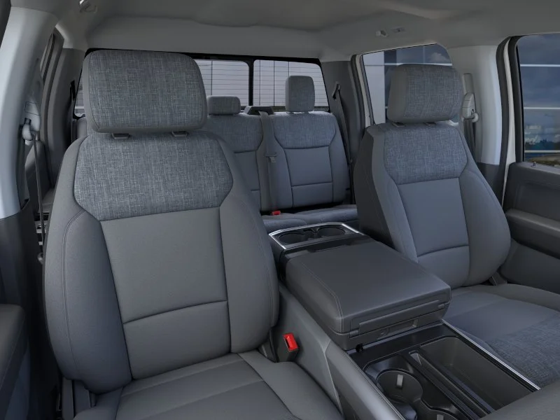 New 2026 Oxford White Ford XLT image 35