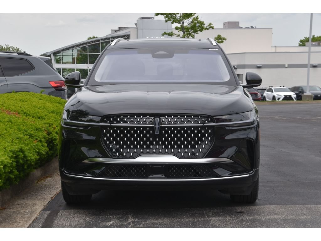 Used 2024 INFINITE BLACK MET CC Lincoln Reserve image 9