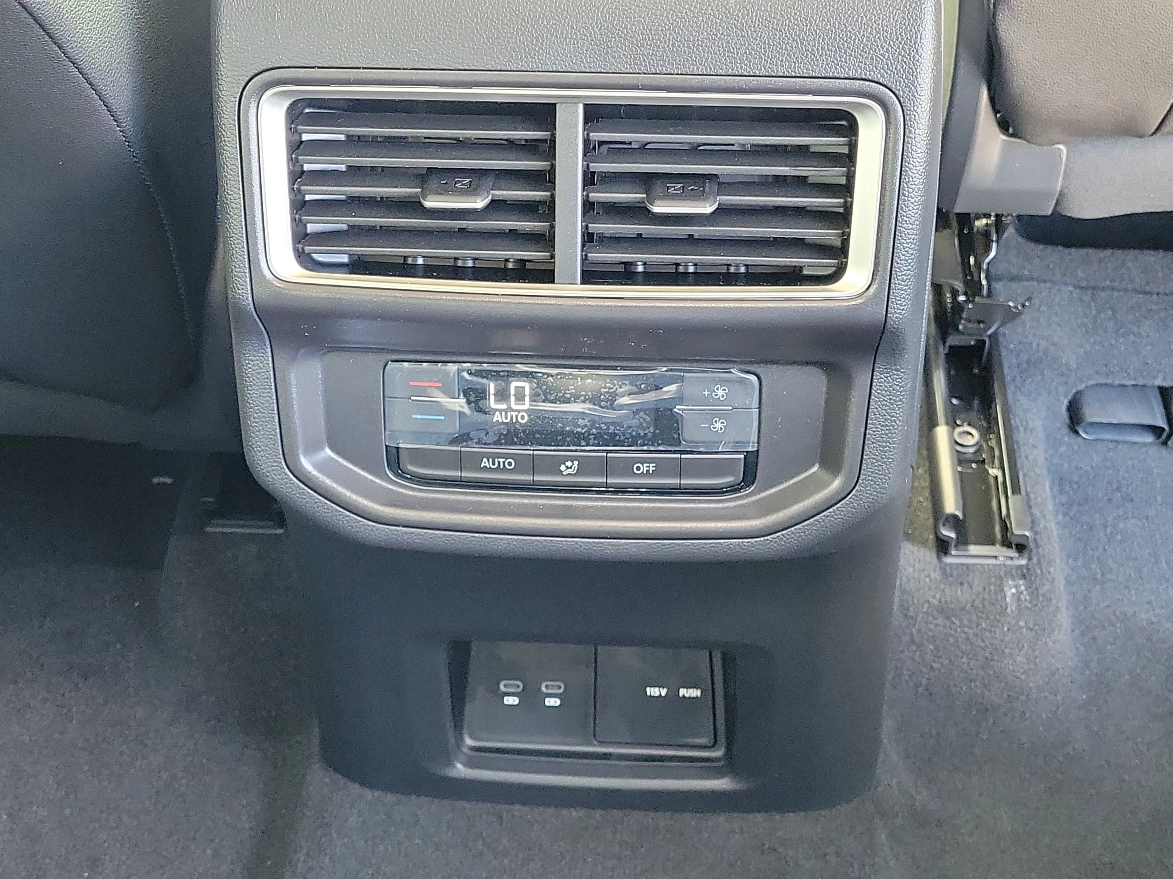 New 2026 White Volkswagen SE w/Technology image 6