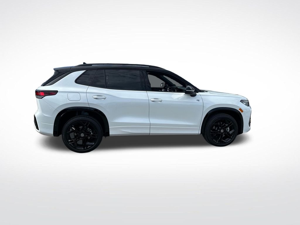 New 2026 White/off-white Volkswagen 2.0T SE R-Line Black image 6