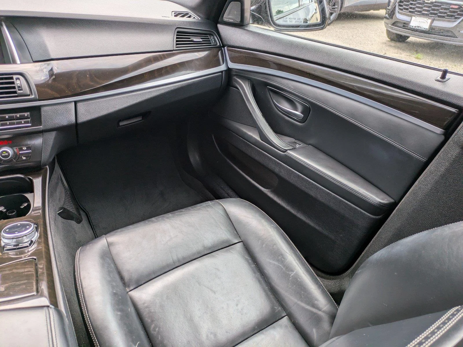 Used 2015  BMW 535i xDrive image 16