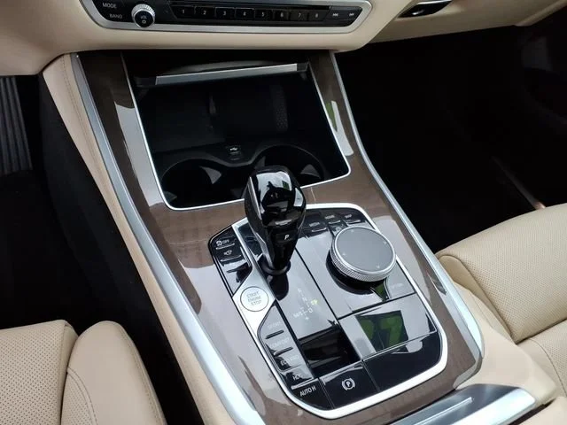 2022 BMW X5 40i - Photo 9