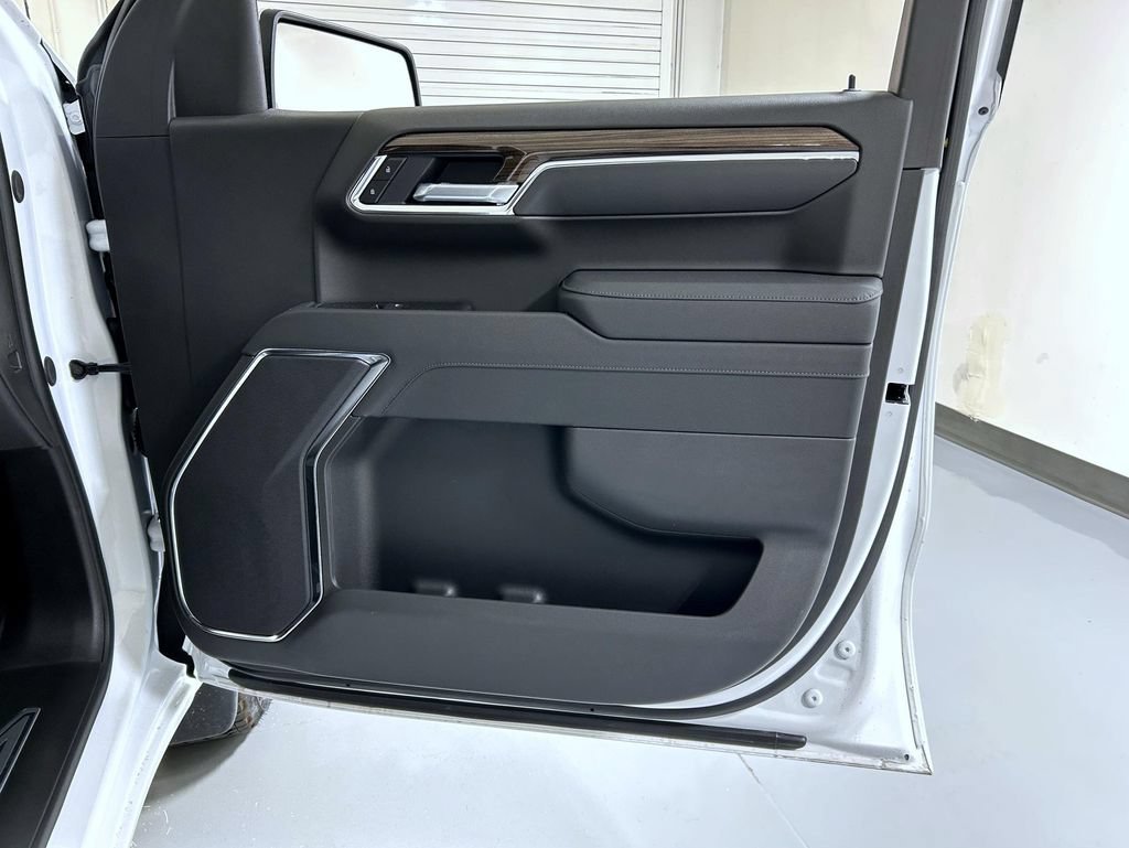 2026 Chevrolet Silverado 1500 LT - Photo 16