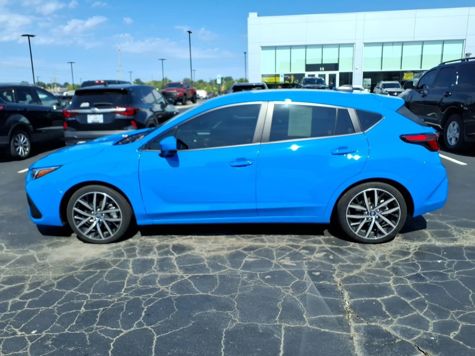 Used 2025 Oasis Blue Pearl Subaru Sport image 4