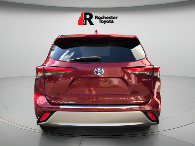 Used 2021 Red Toyota Platinum image 6