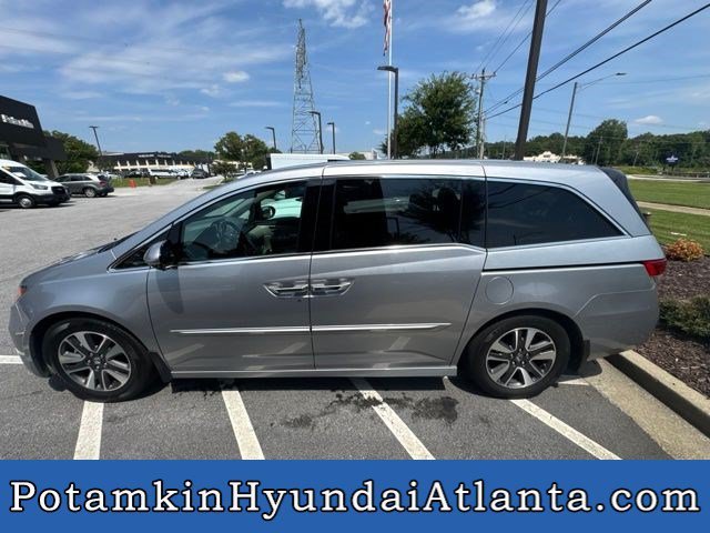 Used 2016 Silver Honda Touring Elite image 1