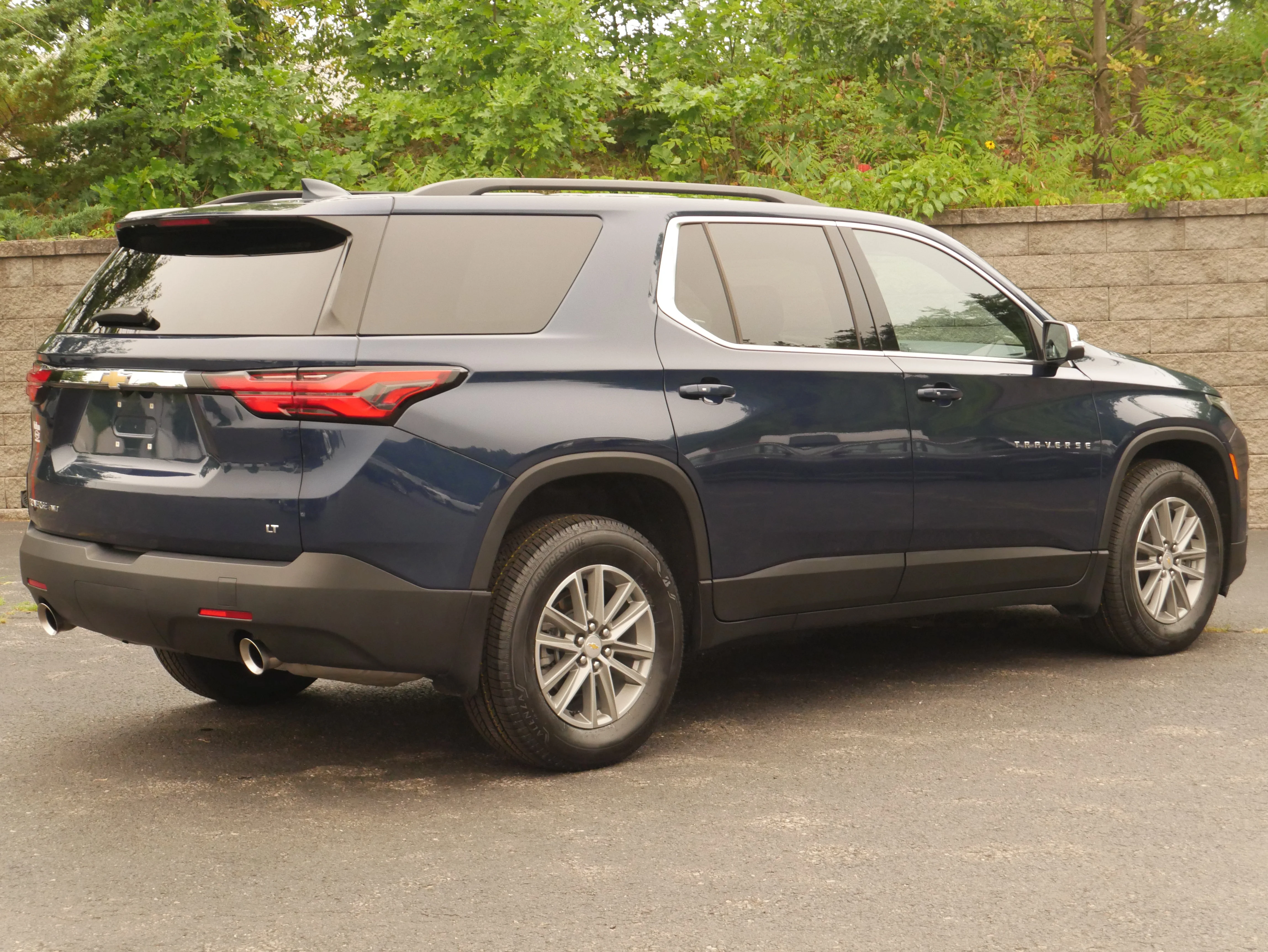 2023 Chevrolet Traverse 1LT - Photo 9