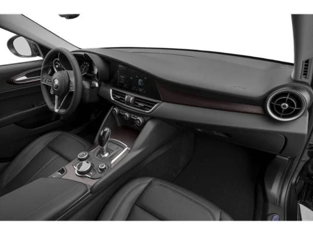 Used 2019 White Alfa Romeo Base image 19