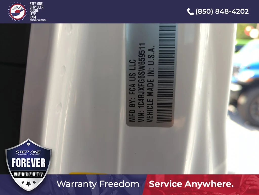 Used 2025 White Jeep Rubicon X image 37