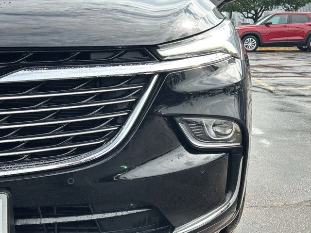 Used 2023 Black Buick Essence image 3