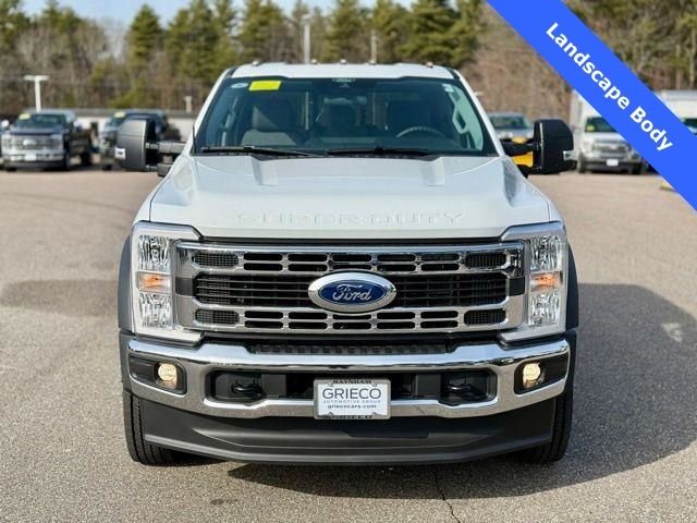 2025 Ford F-550 Super Duty Chassis Cab