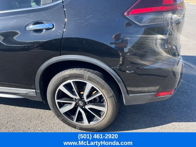Used 2019 Magnetic Black Pearl Nissan SL image 11
