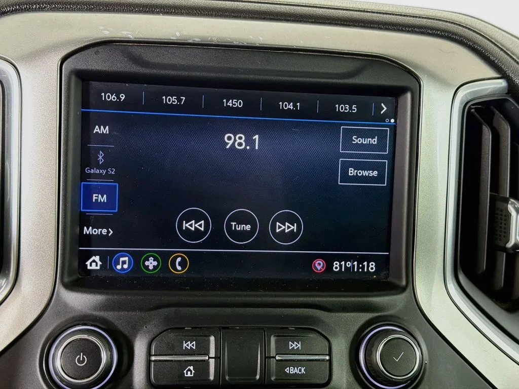 Used 2020 Gray Chevrolet LT image 15