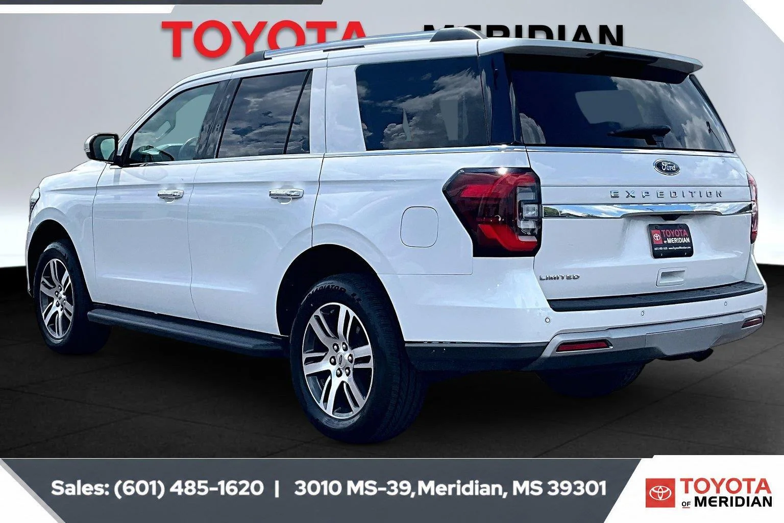Used 2024 Oxford White Ford Limited image 2