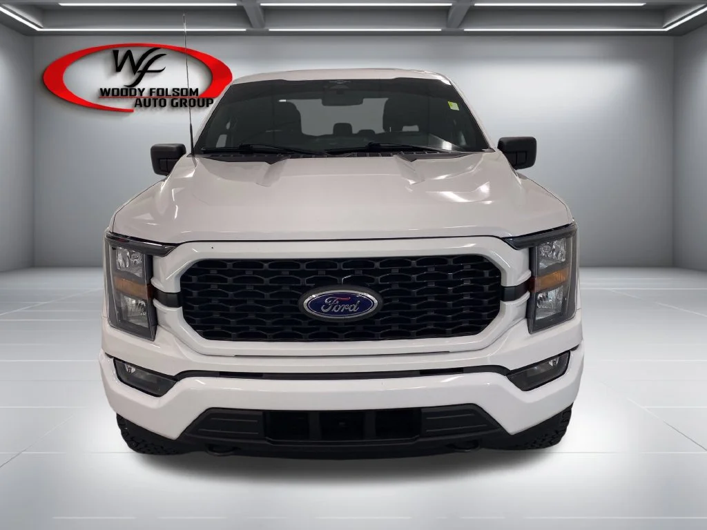 Used 2023 White Ford XL image 2