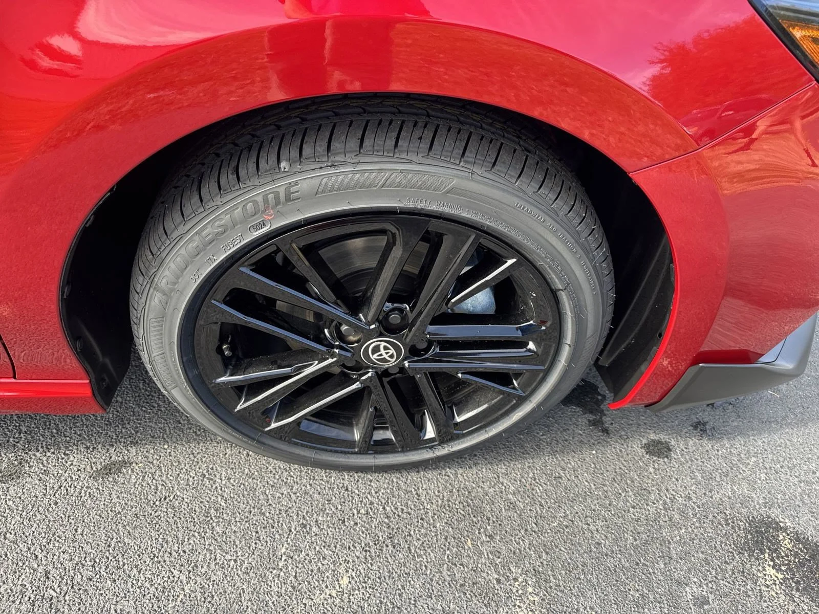 Used 2025  Toyota  image 10