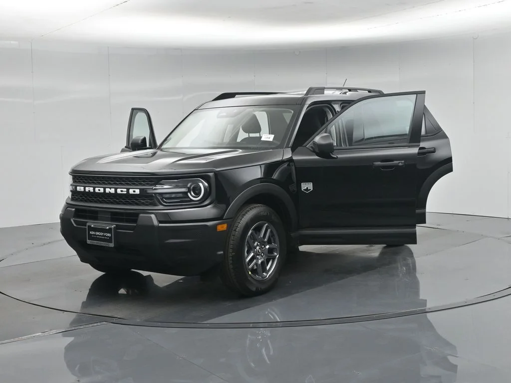 New 2026 Shadow Black Ford Big Bend image 28
