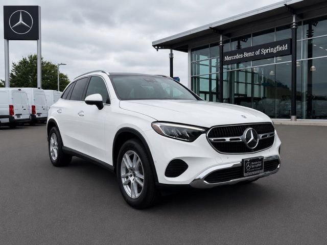 2023 Mercedes-Benz GLC