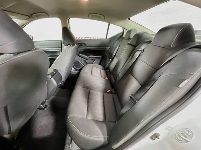 Used 2025 White Nissan 2.5 SV image 22