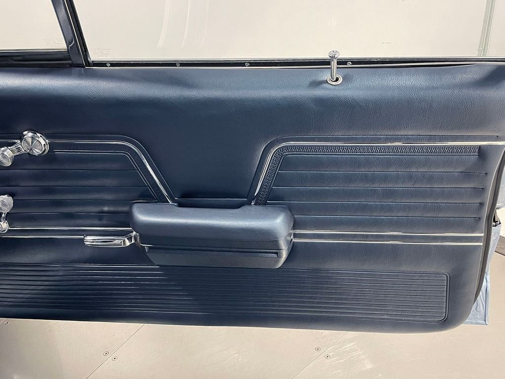 Used 1969 Blue Chevrolet  image 51