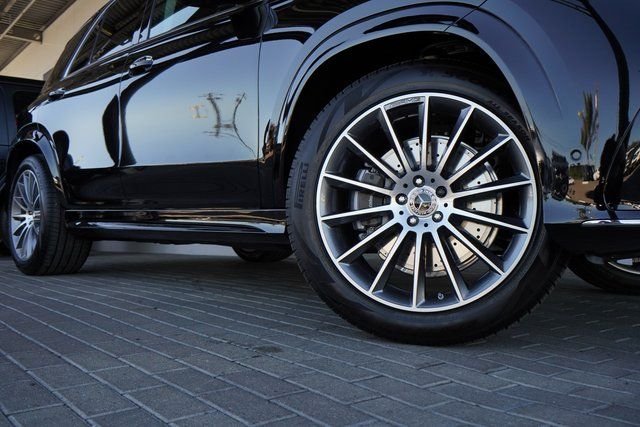 2026 Mercedes-Benz GLE GLE450 - Photo 10