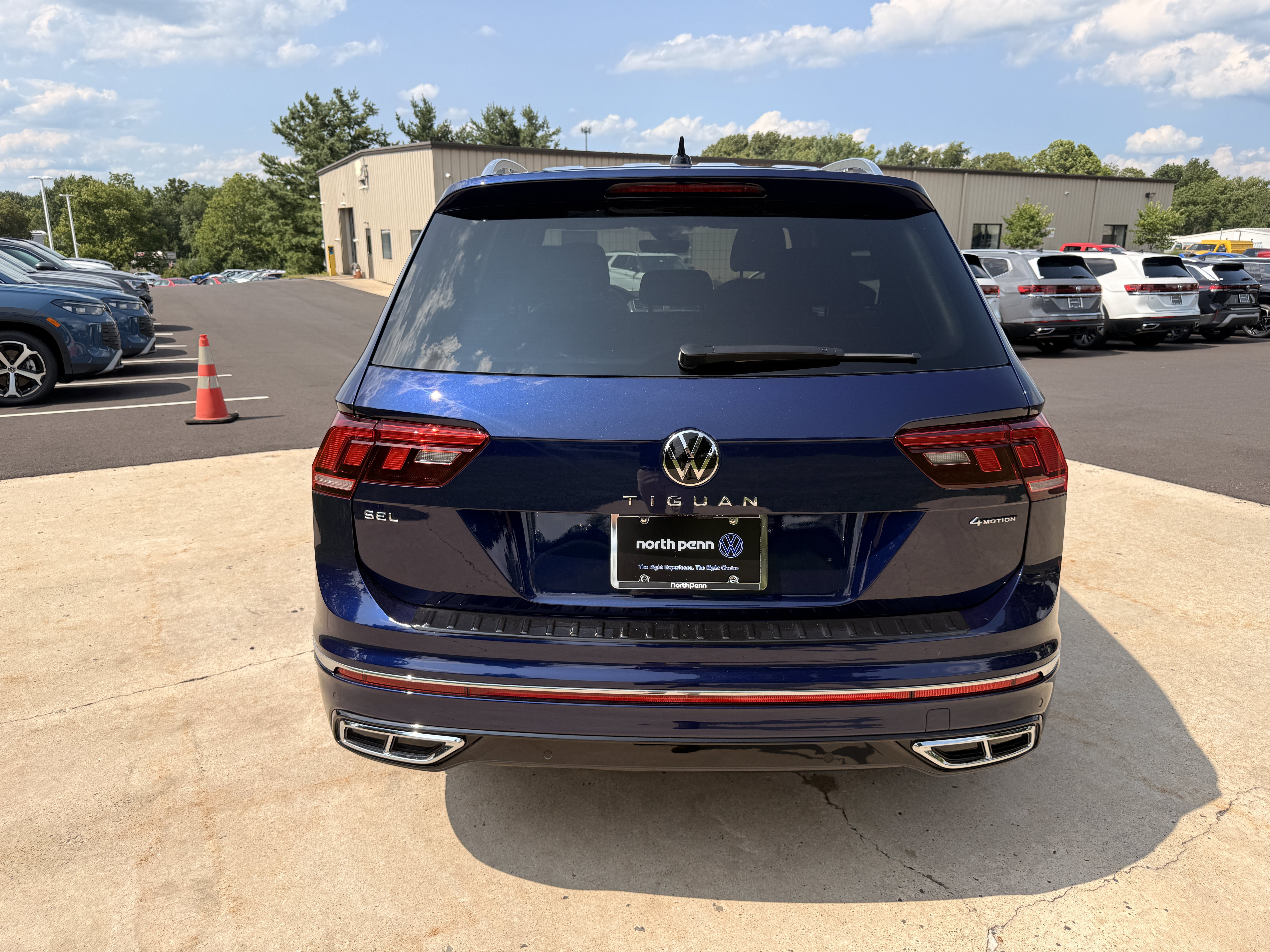 Used 2024 Blue Volkswagen SEL R-Line image 15