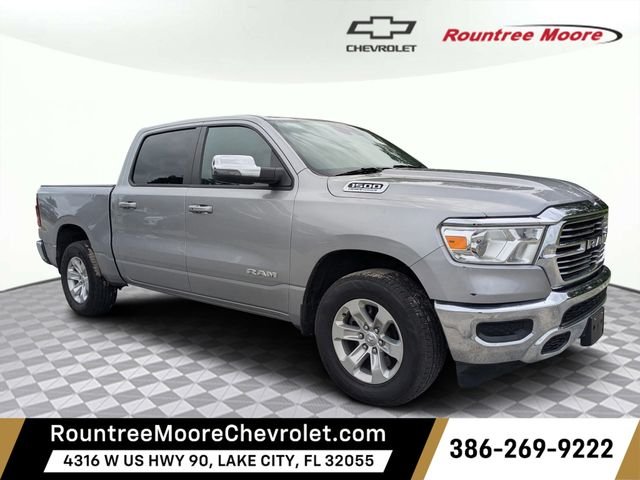 2024 RAM 1500 Laramie 4x4 Crew Cab 5'7's photo