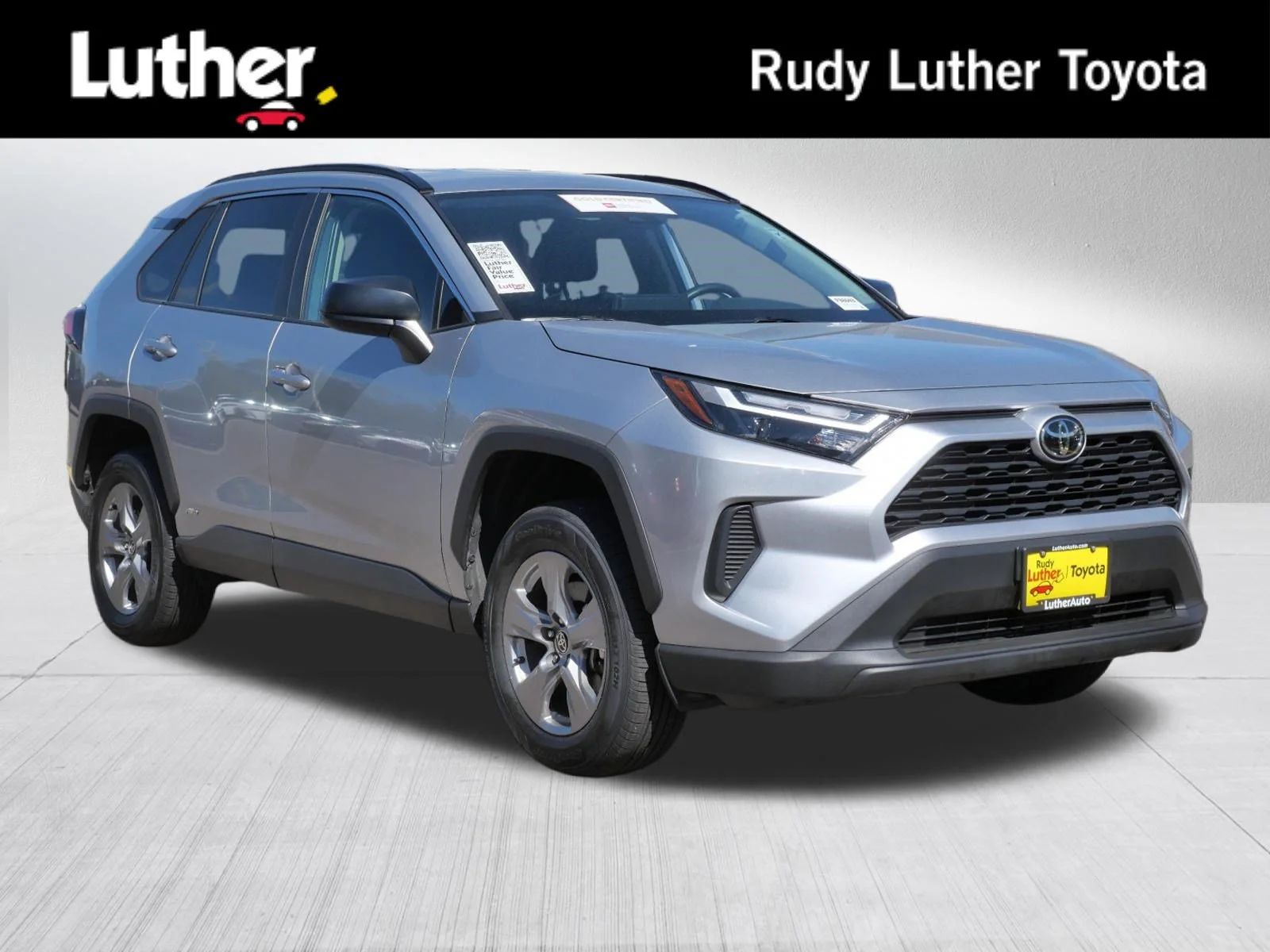 2025 Toyota RAV4 Hybrid LE AWD's photo