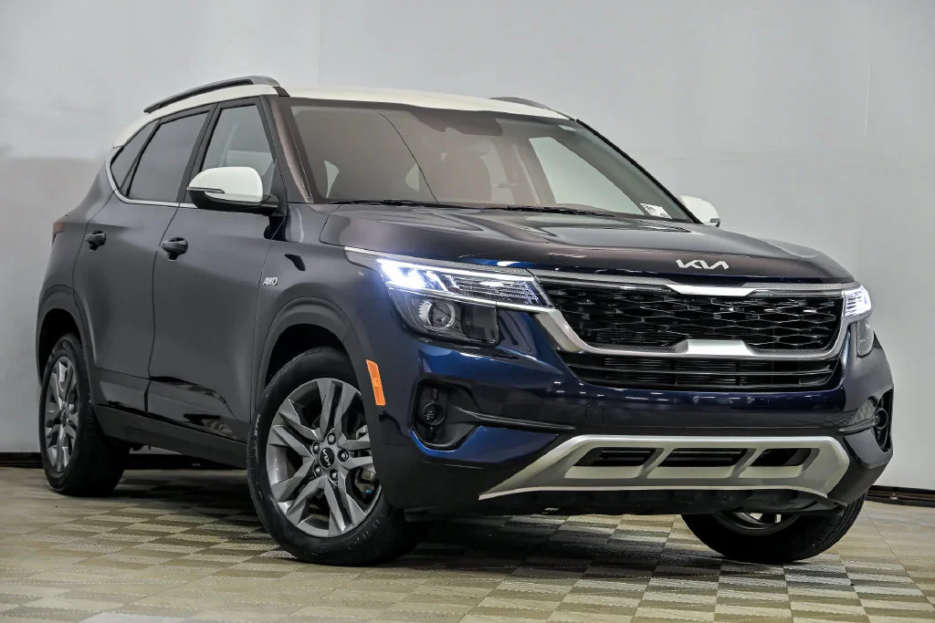 2023 Kia Seltos S