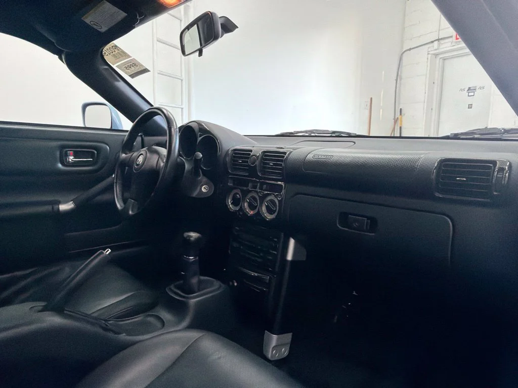 Used 2003 Blue Toyota Base image 28