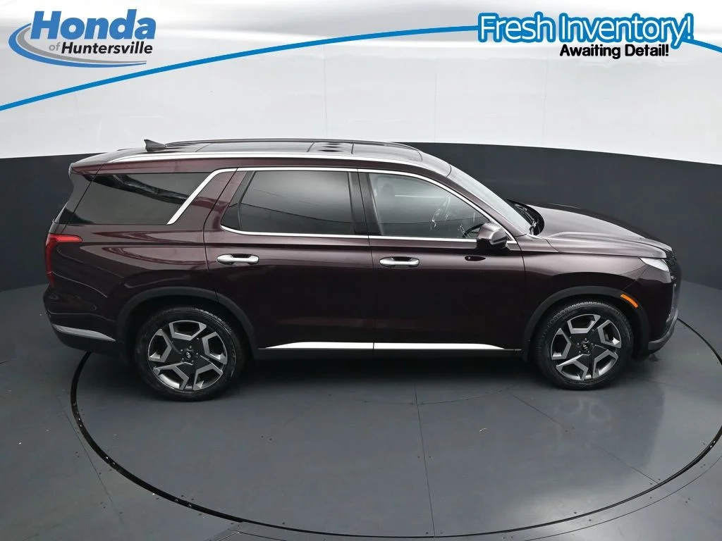 Used 2023 Burgundy Hyundai Limited image 25