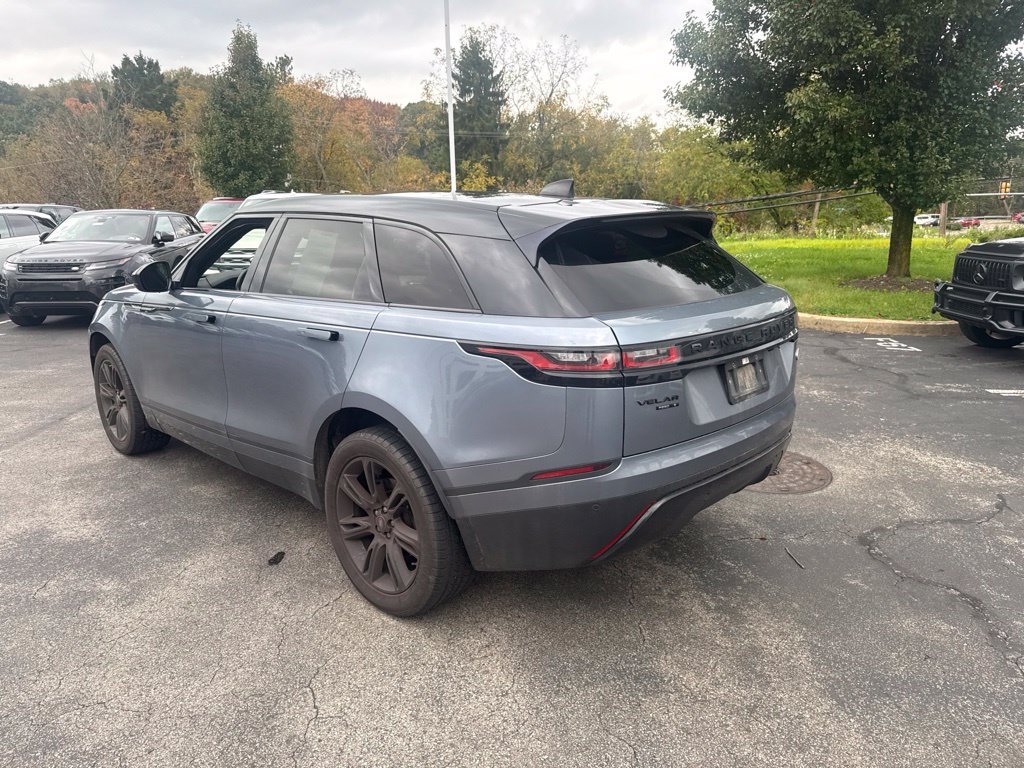 Used 2020 Blue Land Rover S image 4