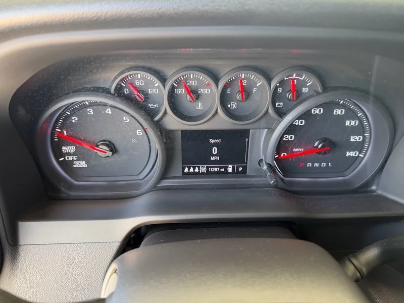 Used 2025 Sterling Gray Metallic Chevrolet Custom Trail Boss image 9