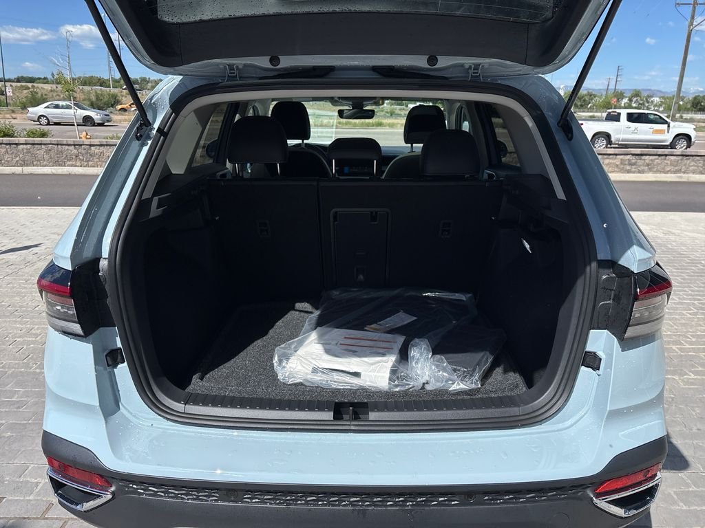 New 2026 Gray Volkswagen 1.5T SE image 26