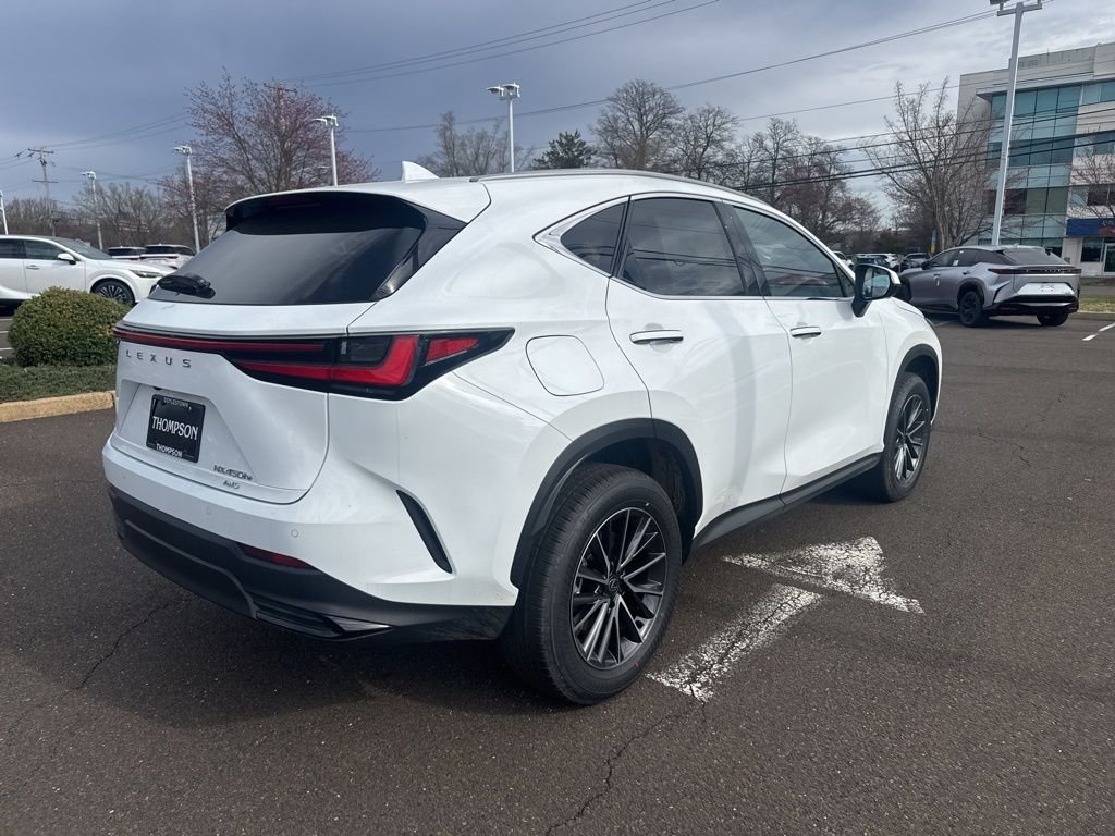 2026 Lexus NX 450h+ Premium - Photo 4