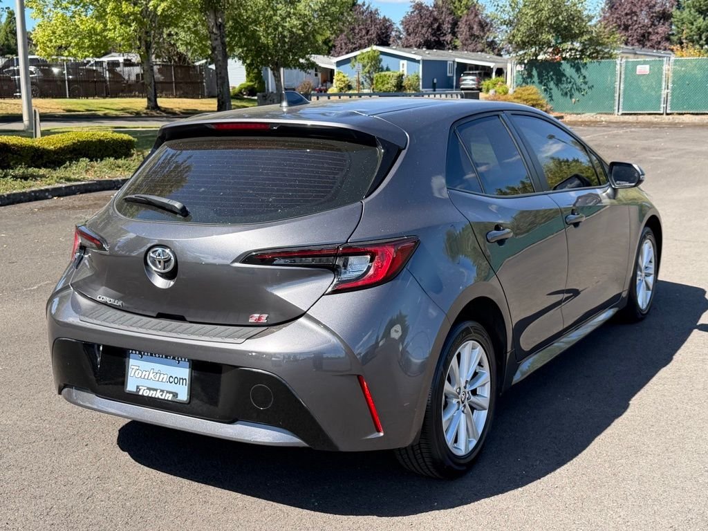 Used 2023 Magnetic Gray Metallic Toyota SE image 8