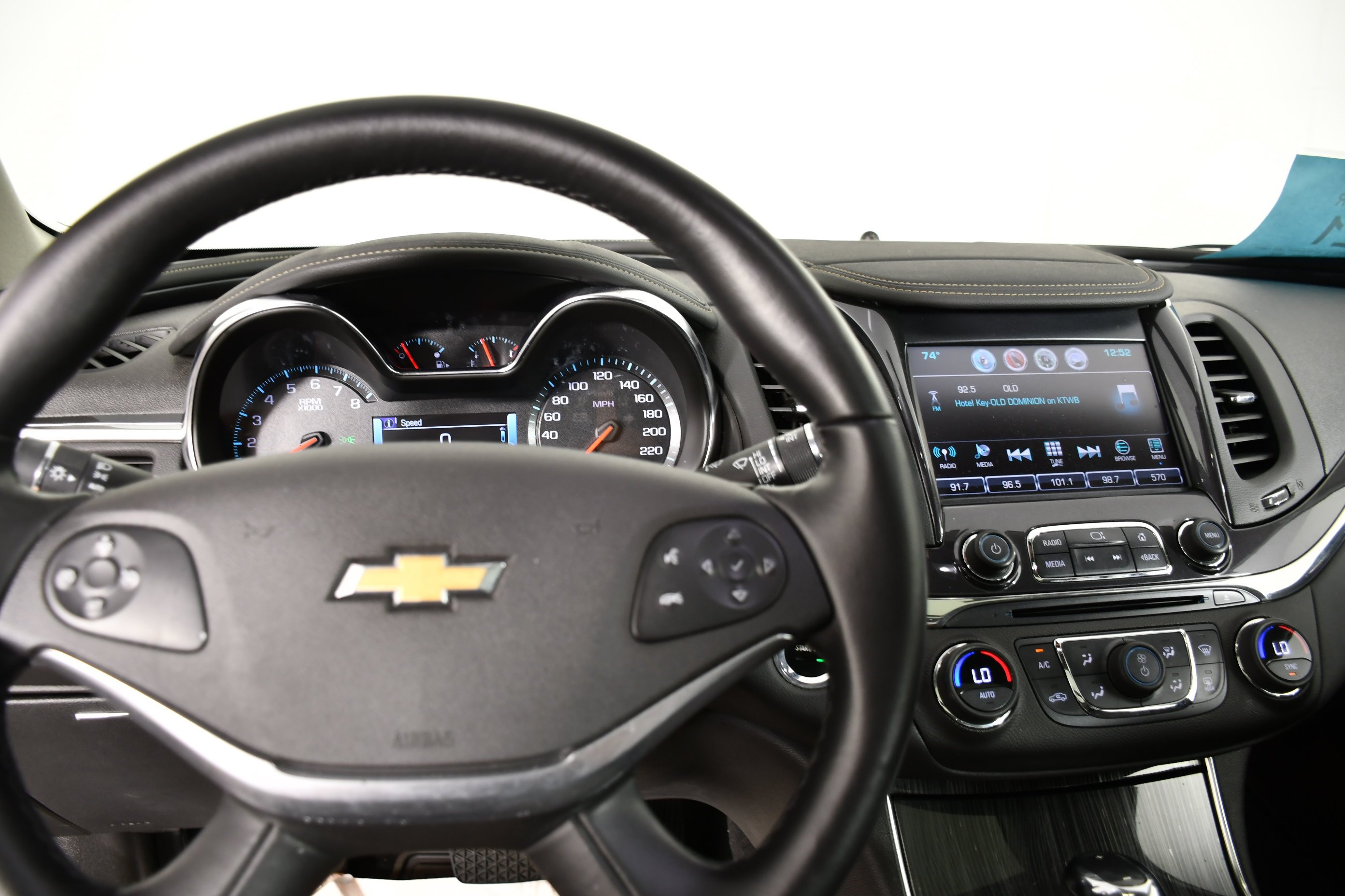 Used 2020 White Chevrolet Premier image 16
