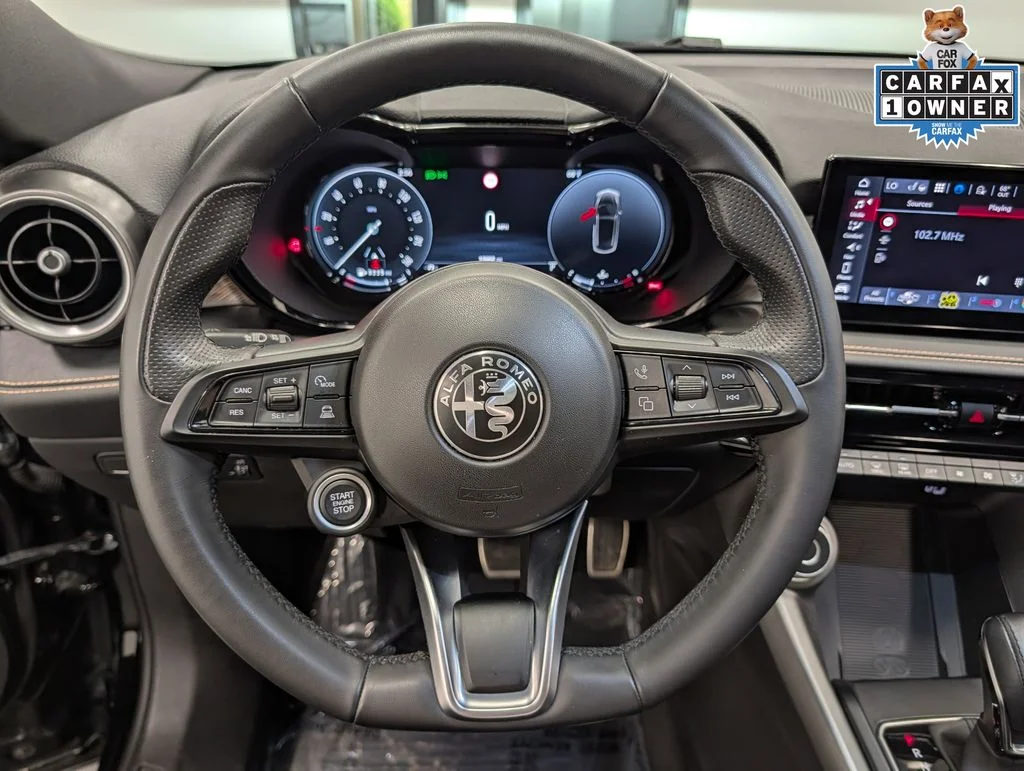 Used 2025 Black Alfa Romeo  image 20