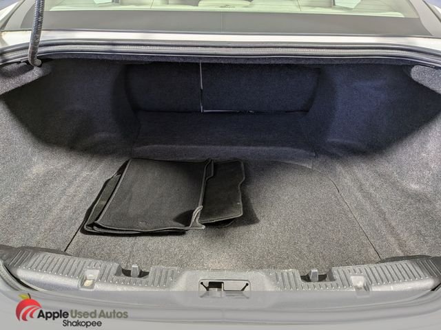 Used 2010 White Ford SEL image 8