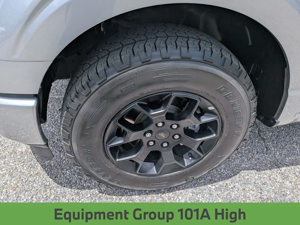 Used 2022 Silver Ford XL image 12