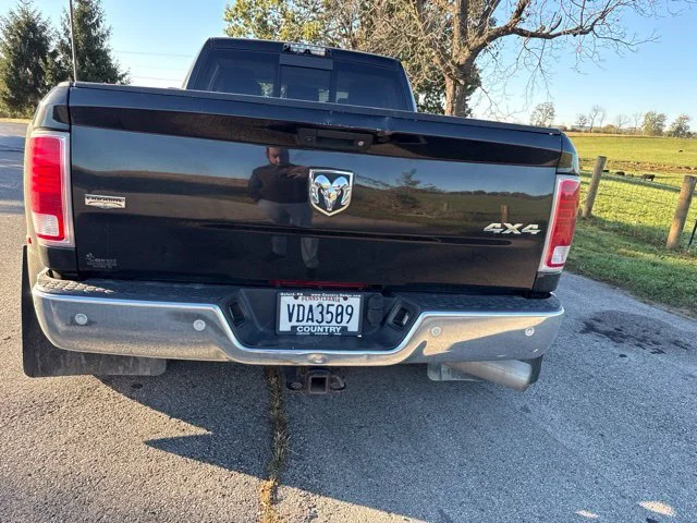 Used 2017 Brilliant Black Crystal Pearlcoat Ram Laramie image 5