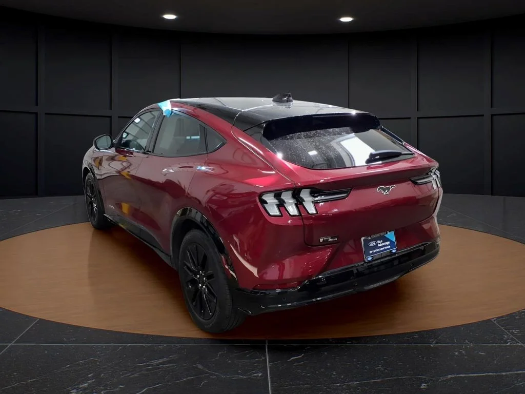 Certified Used 2025 Magenta Ford Premium image 4