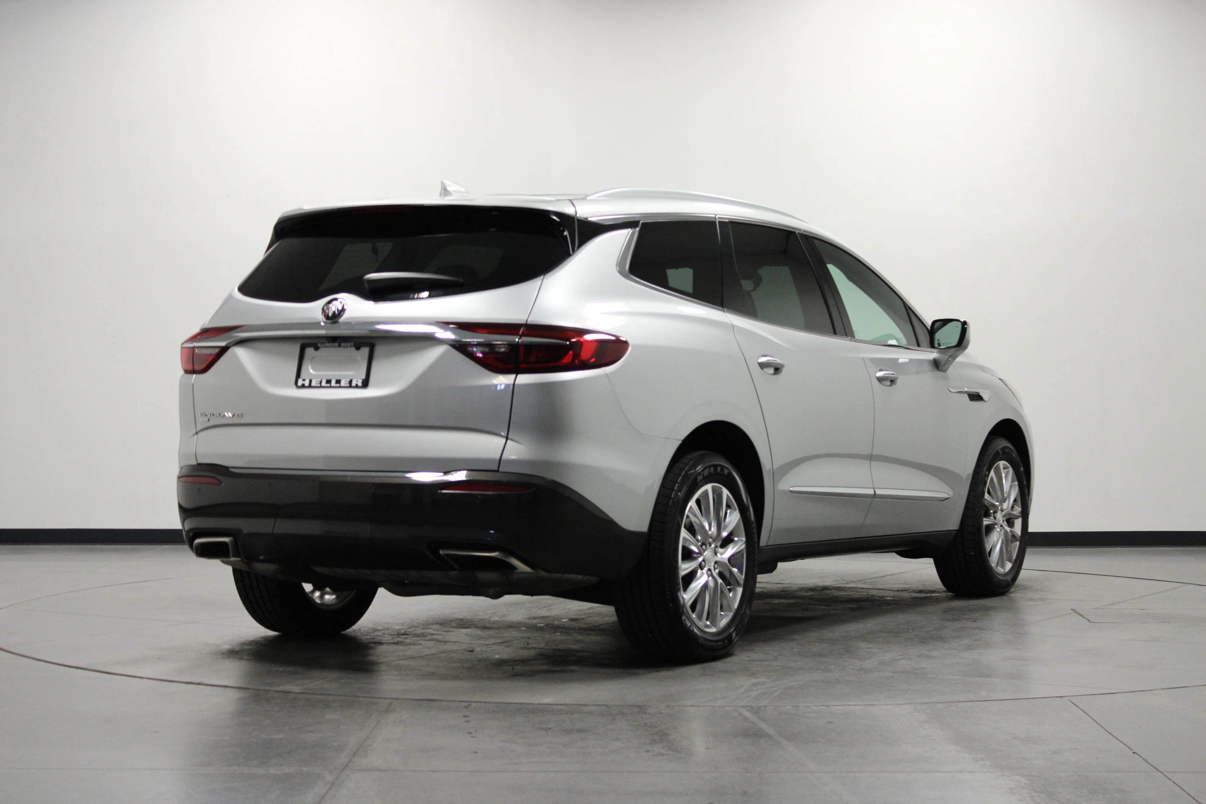 Used 2021 Quicksilver Metallic Buick Premium image 4