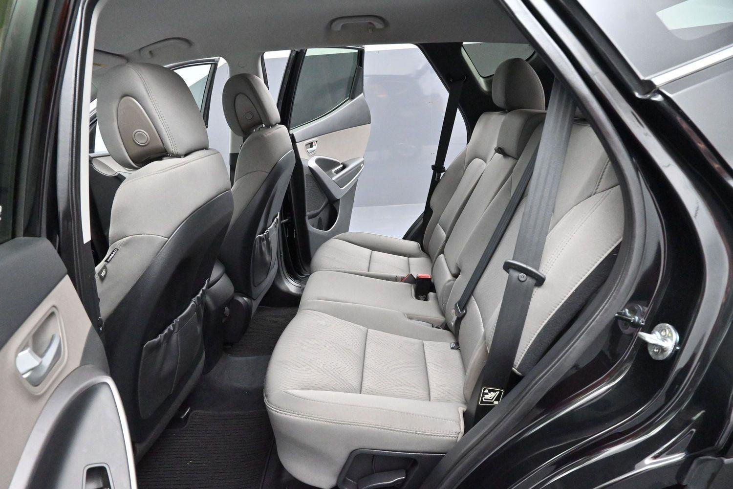 Used 2016 Twilight Black Hyundai FWD 4dr 2.4 image 30
